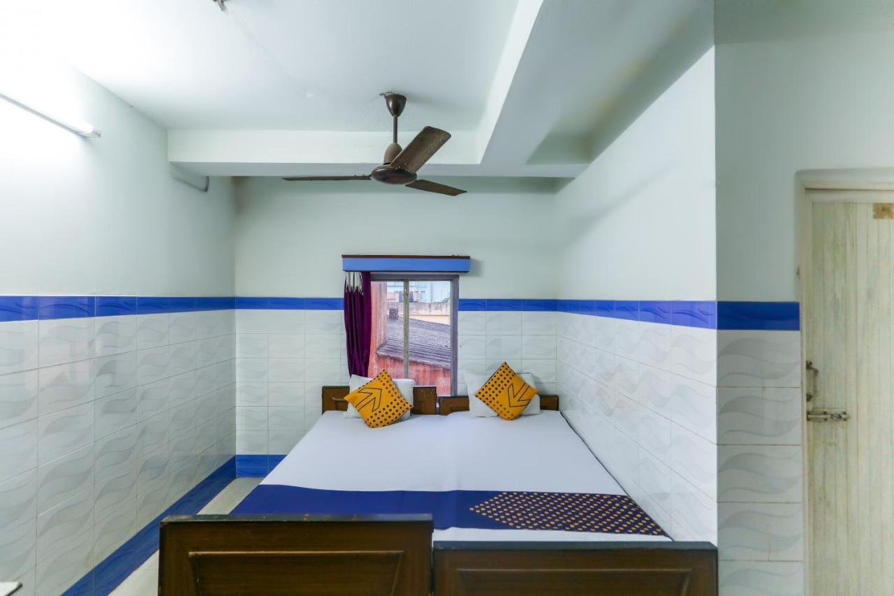 โอโย 75751 โฮเทล สุริยา Hotel Bahadrabad ภายนอก รูปภาพ