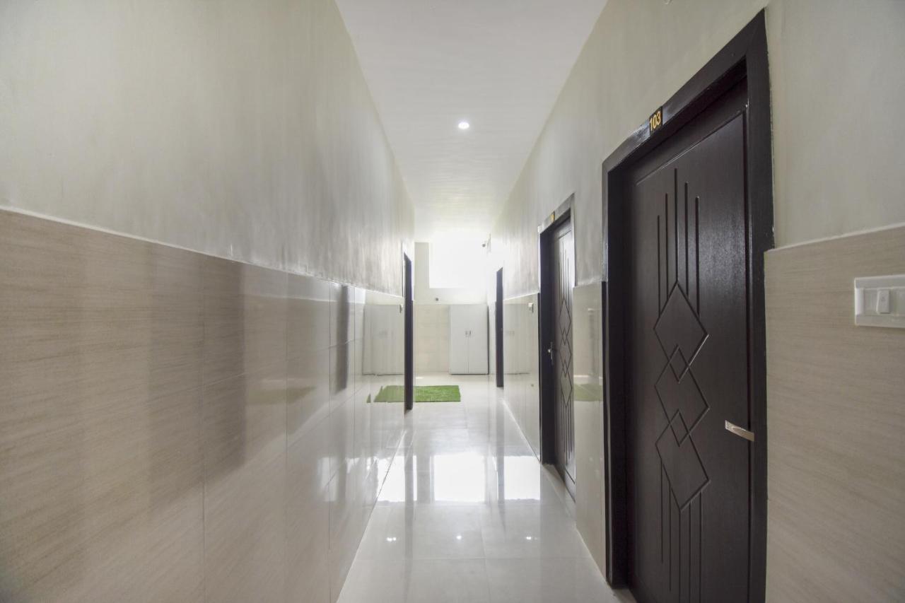 โอโย 75751 โฮเทล สุริยา Hotel Bahadrabad ภายนอก รูปภาพ